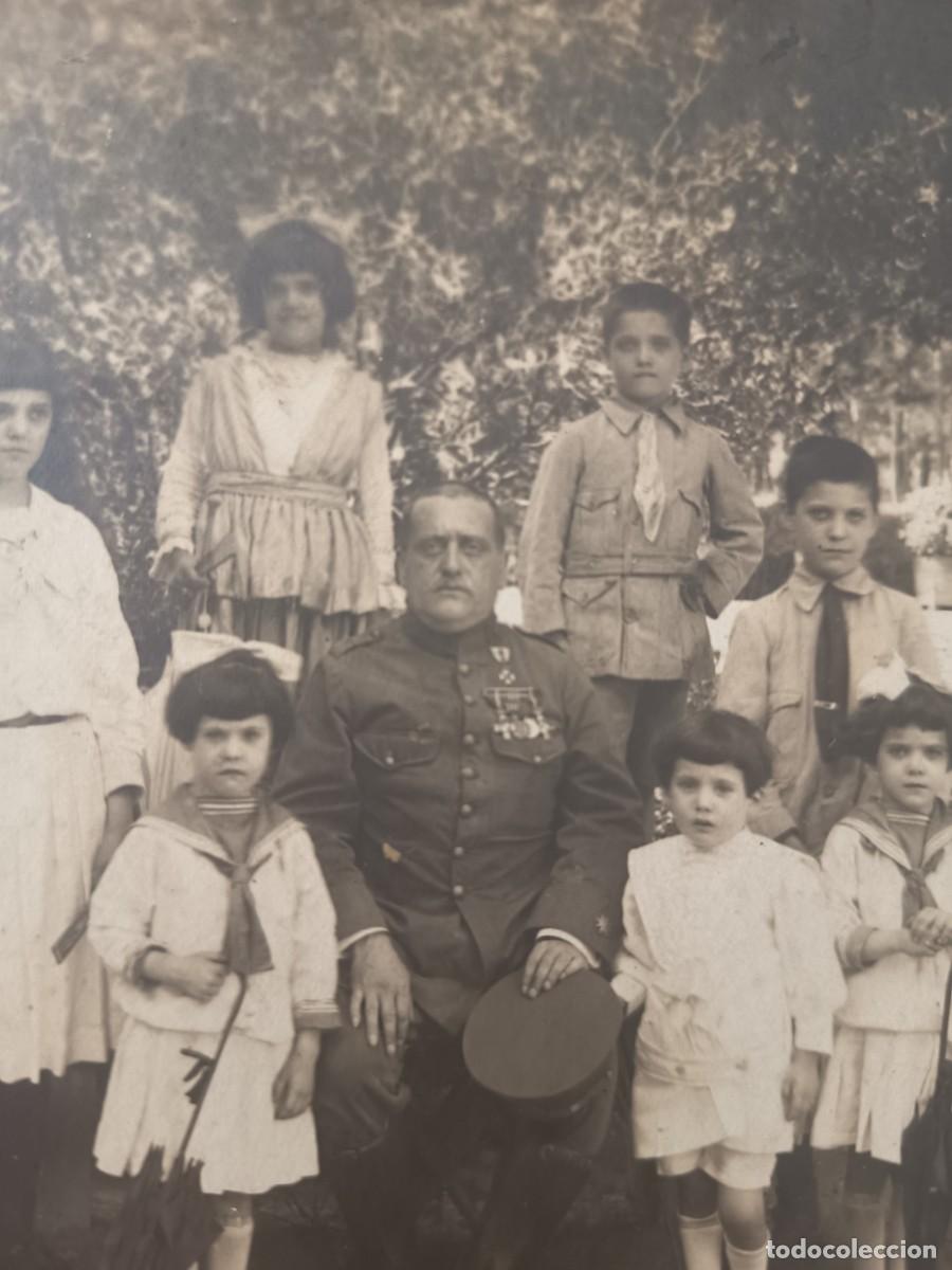 Militaria: Foto de Don Mariano Morote Lucio-villegas, comandante Cuartel Santo Domingo de Girona, 1910.