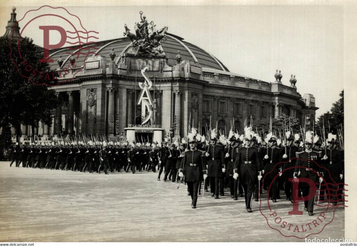 Militaria: REVUE DU 14 JUILLET 18*13CM Photo Meurisse Paris collectionmeurisse