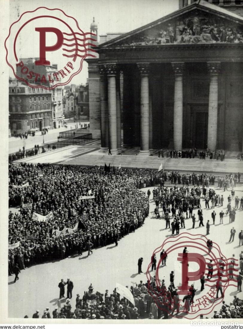 Militaria: PARIS MANIFESTACION CONTRE LA GUERRE ET LE FACISME PLACE DU PANTHEON 18*13CM Photo Meurisse collec