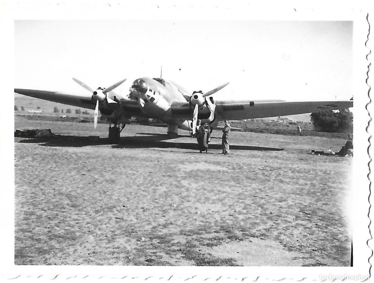 Militaria: 1937-38 Fotograf&iacute;a guerra civil avi&oacute;n Heinkel He 111 aeropuerto Santander Legi&oacute;n C&oacute;ndor
