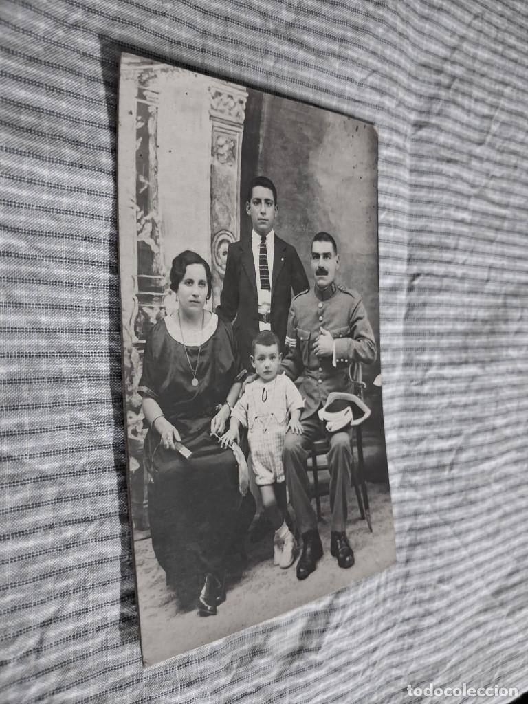 Militaria: Fotograf&iacute;a Guardia Civil y familia. Mah&oacute;n. Menorca. J. Sbert Pretus