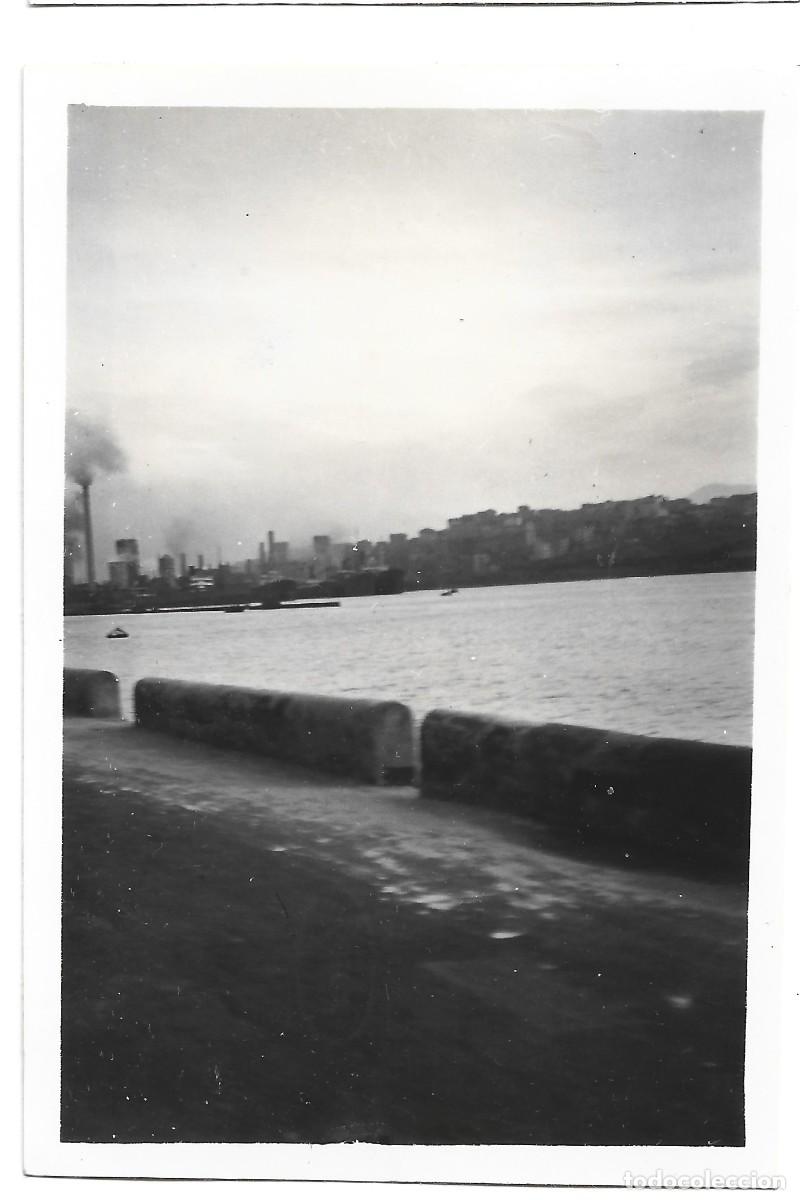 Militaria: 1937-38 Fotograf&iacute;a guerra civil vista r&iacute;a Bilbao entre Axpe y Erandio tomada soldado Legi&oacute;n C&oacute;ndor