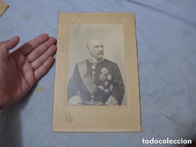 Militaria: Antigua fotografia de ministro alfonsino, con muchas medallas Alfonso XIII, original.