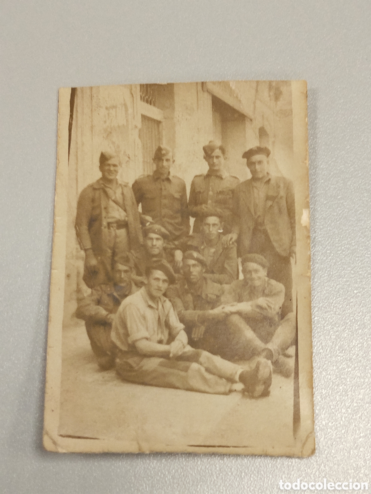 Militaria: Fotograf&iacute;a guerra civil militar.bando nacional.falange.franco requete.legionarios.patriotico