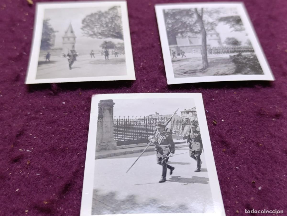Militaria: 1947, Lote de 3 Fotograf&iacute;as de Archivo, desfile militar, alumnos academia artiller&iacute;a, Segovia