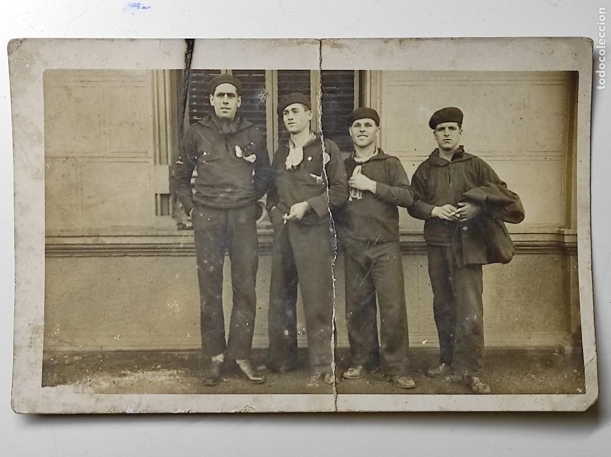 Militaria: GRUPO DE MILITARES DE LA MARINA A&Ntilde;OS 20-30 - FOT&Oacute;GRAFO DESCONOCIDO