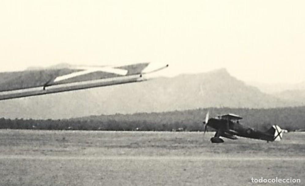 Militaria: 1937 fotograf&iacute;a guerra civil Santander aer&oacute;dromo Albericia o Pontejos Heinkel He 51 legi&oacute;n c&oacute;ndor