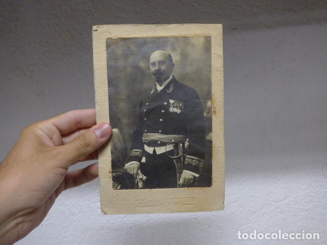 Militaria: Antigua fotografia de oficial o diplomatico espa&ntilde;ol con medallas, original, de Barcelona.