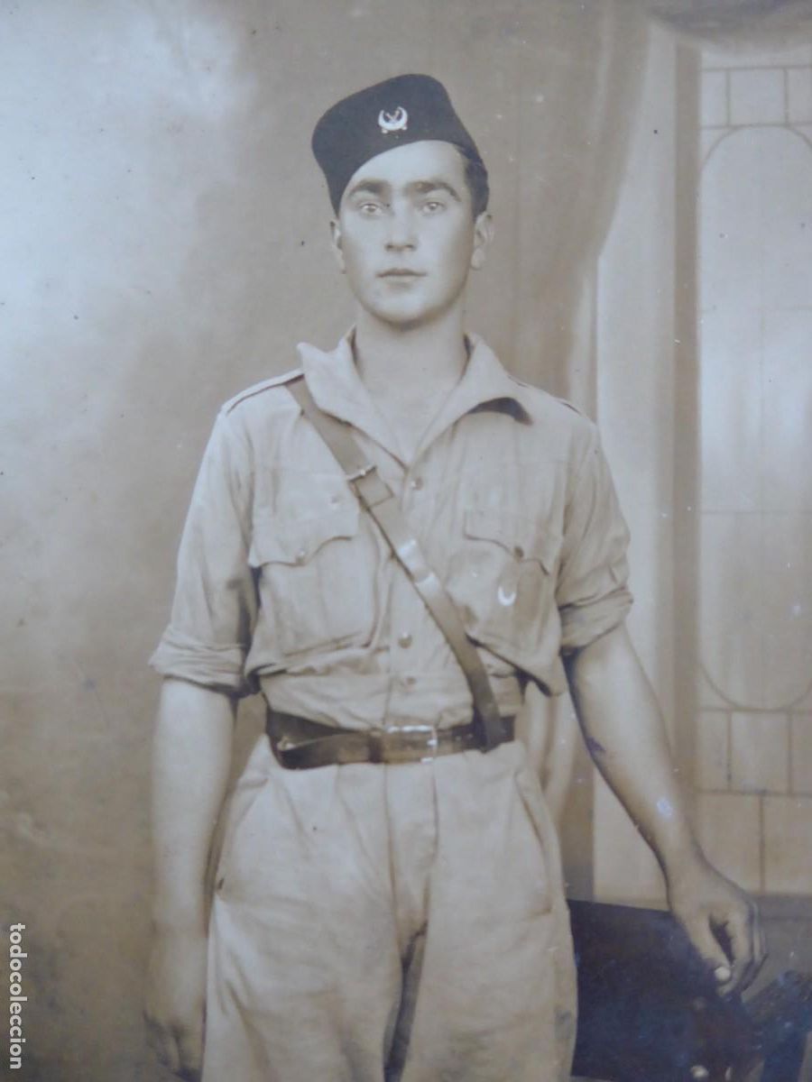 Militaria: Fotograf&iacute;a soldado regulares.