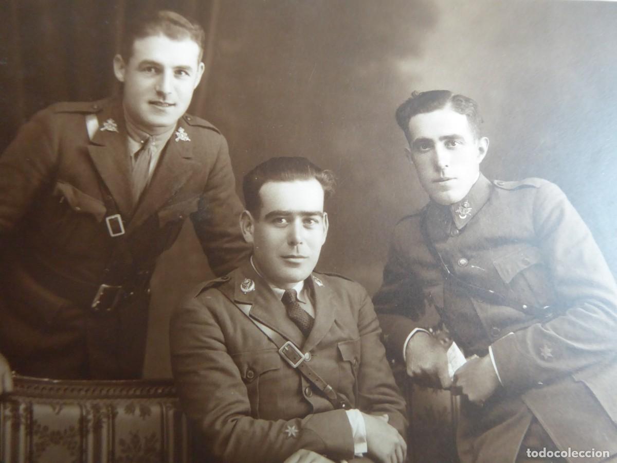 Militaria: Fotograf&iacute;a oficiales regulares. Melilla 1930