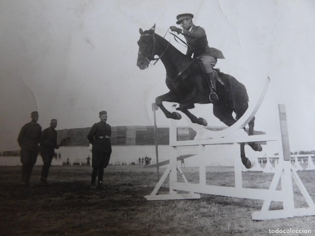 Militaria: Fotograf&iacute;a oficial regulares. Guerra de Marruecos