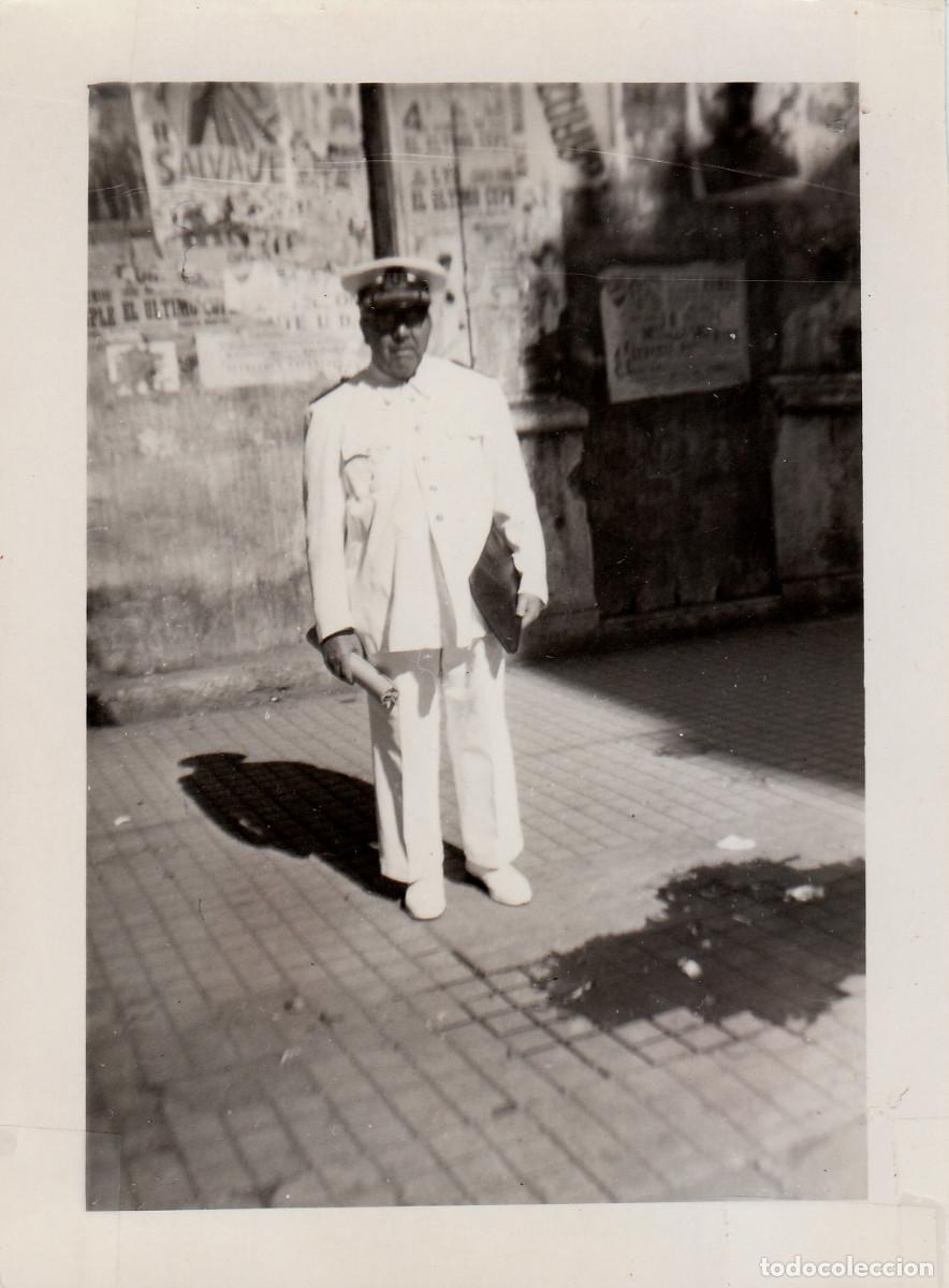 Militaria: Naval. Militar de la Marina, Val&egrave;ncia. A&ntilde;os 50 g aa