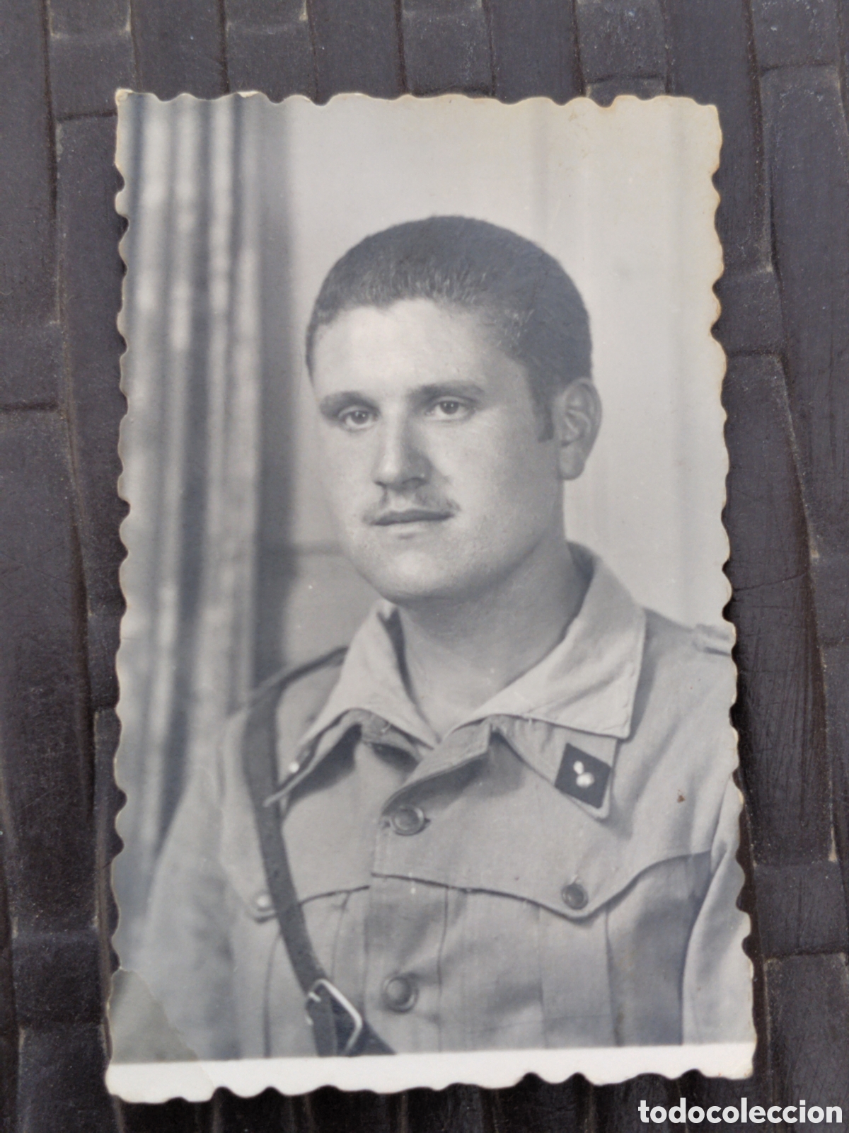 Militaria: Fotograf&iacute;a guerra civil militar.bando nacional.falange.franco requete.legionarios.patriotico