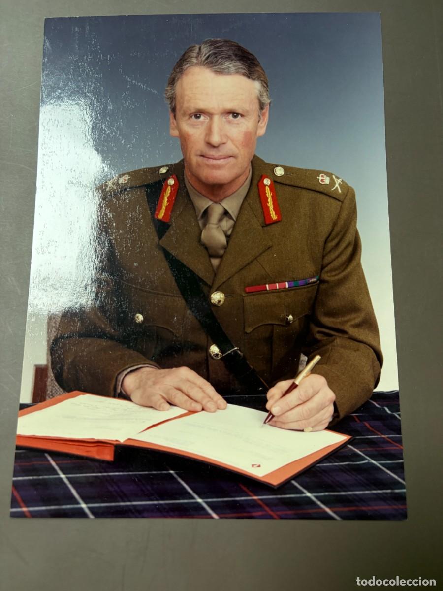 Militaria: FOTOGRAF&Iacute;A FIRMADA DEL TENIENTE GENERAL SIR JEREMY MACKENZIE &ndash; EJ&Eacute;RCITO BRIT&Aacute;NICO &ndash; OTAN 1993