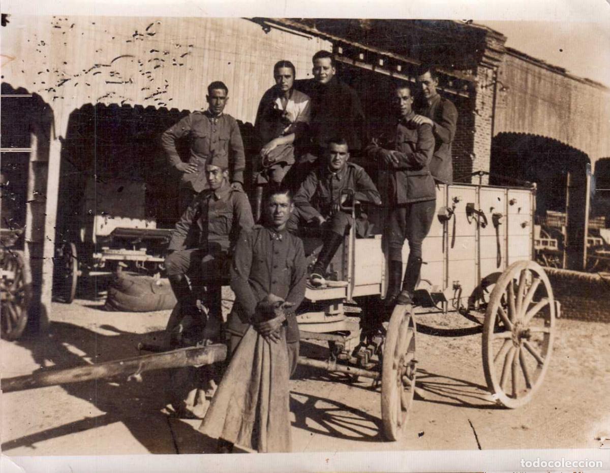 Militaria: FOTOGRAFIA MILITAR VICALVARIO REGIMIENTO DE ARTILLERIA LIGERA N&ordm; 2 REPUBLICA 1935