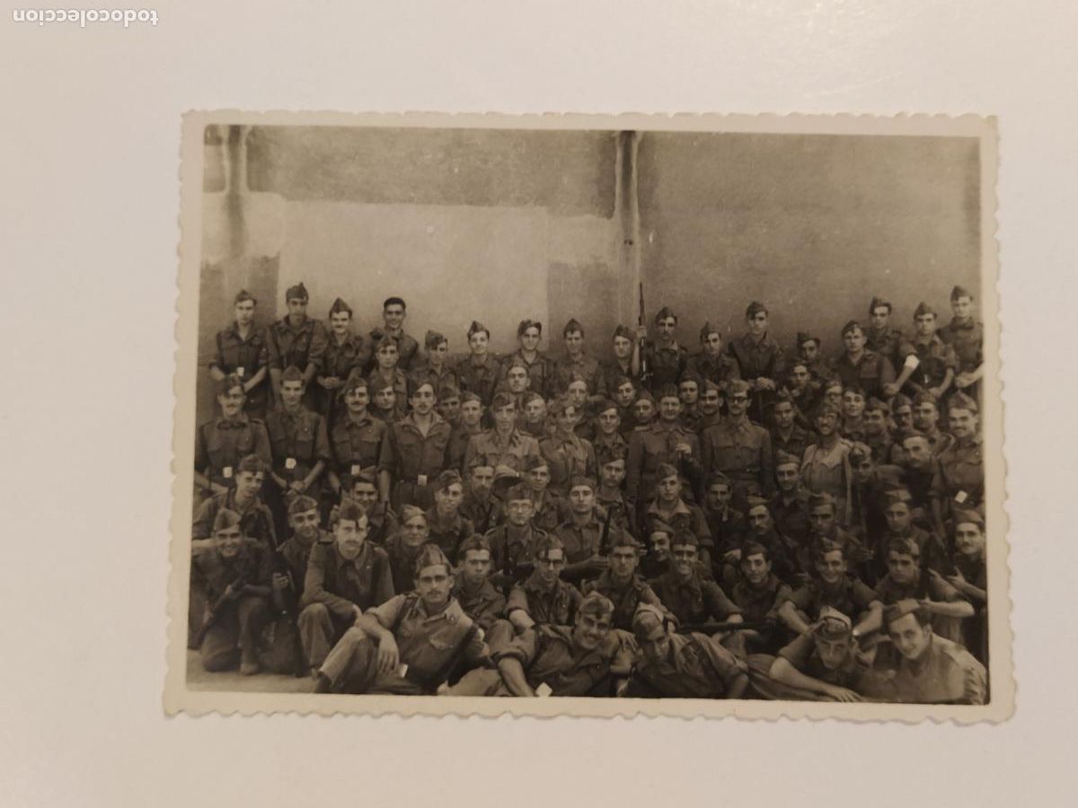 Militaria: MILITAR - BARCELONA - A&Ntilde;O 1949 - FOTOGRAFIA ANTIGUA -(116.558)