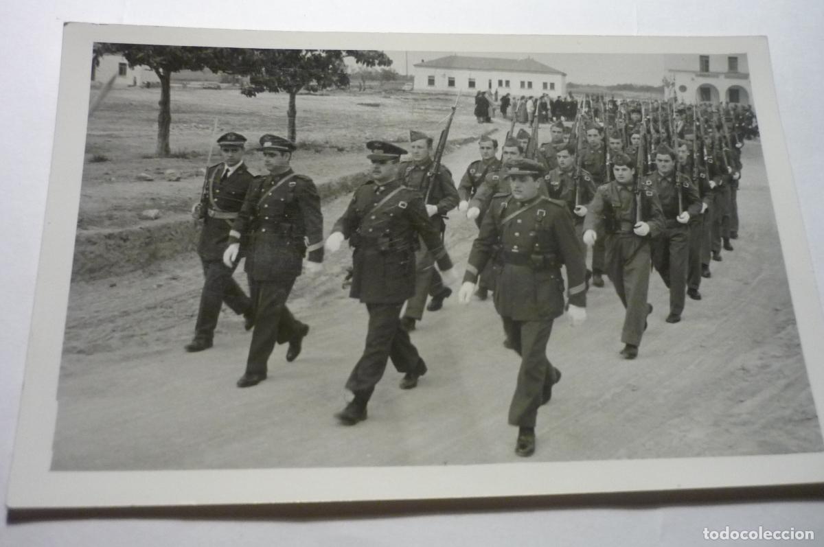 Militaria: FOTOGRAFIA MILITAR REUS BASE AEREA,.DESFILE FOTOMCHINCHILLA TARRAGONA