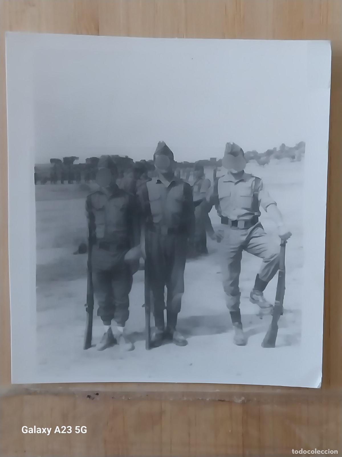 Militaria: SOLDADOS A&Ntilde;OS 60 MARCHA INSTRUCCION SOLDADOS FOTO PARTICULAR 8.8X8CMS