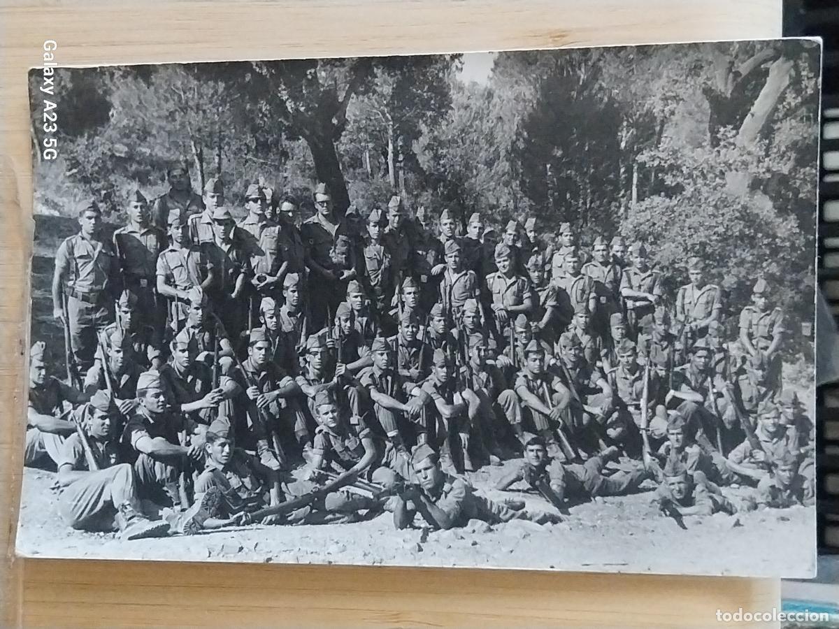 Militaria: RECLUTAS SOLDADOS MILITARES A&Ntilde;OS 60 70 FOTO PARTICULAR 9X14CMS