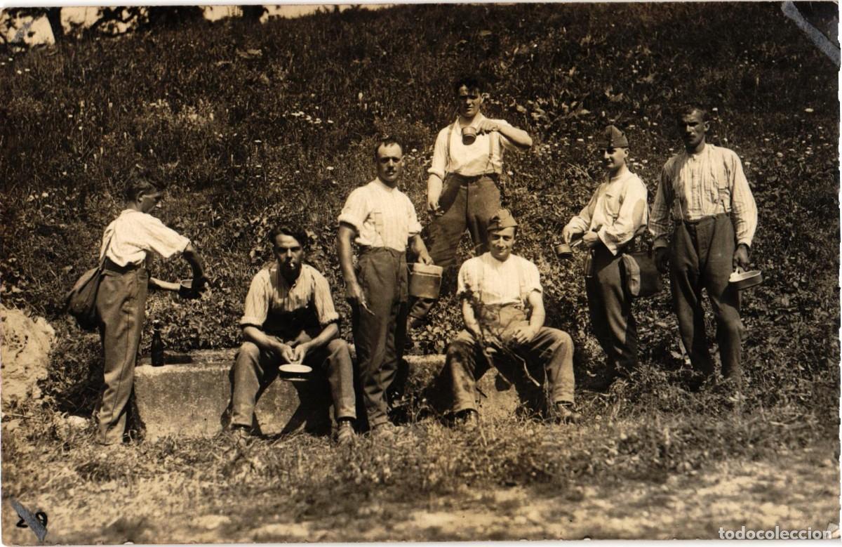 Militaria: Soldados FRANCESES durante la 1 Primera Guerra Mundial - Poilus