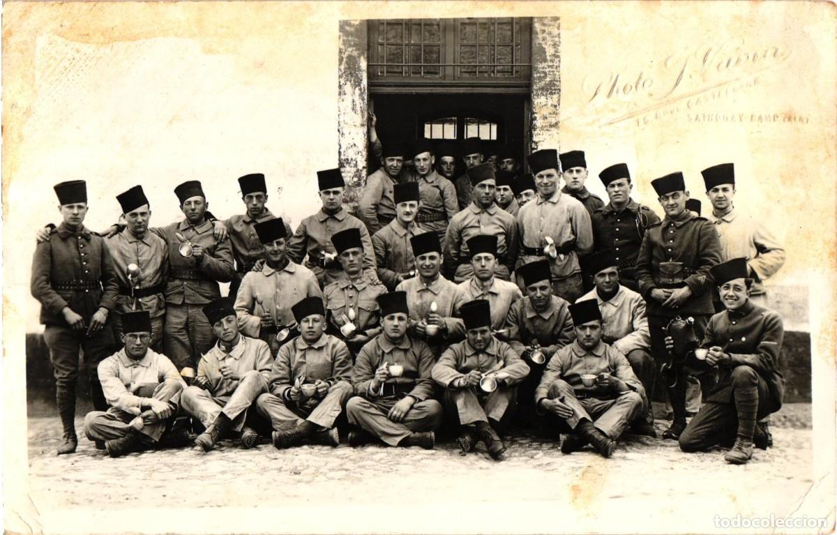 Militaria: Zuaves - Zuavos - Regimiento de Infanteria del Ejercito Frances - Bereber Zwāwī