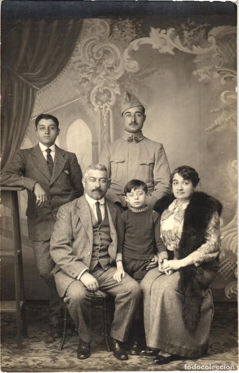 Military Antiques: Soldado franc&eacute;s - Fotografia de estudio - Epoca: 1 Guerra Mundial - Francia France