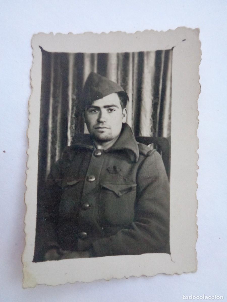 Militaria: GUERRA CIVIL : PEQUE&Ntilde;A FOTO DE UN MILITAR NACIONAL, CABO