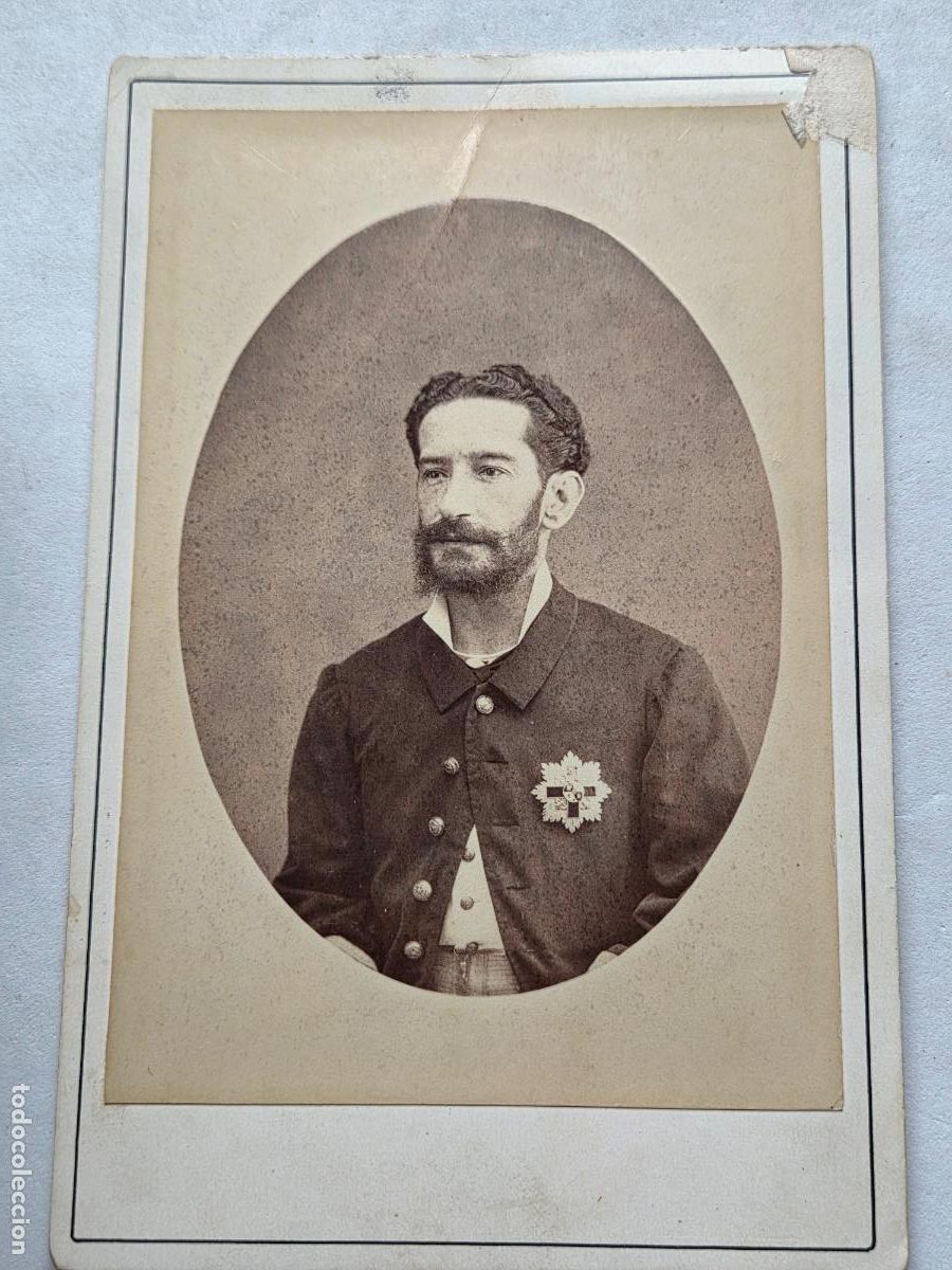 Militaria: FOTO MILITAR CUBA TRAJE MILITAR MEDALLA MERITO ROJO 1918? Z1