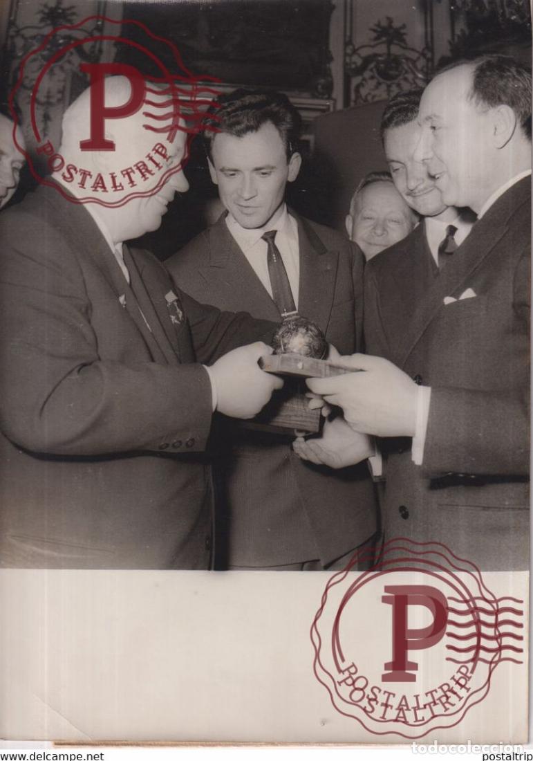 Militaria: MR K A MATIGNON M KHROUCHTCHEV GENERAL DE GAULLE DEBRE HOTEL MATIGNON 18*13CM RUSSE RUSIA RUSLAND