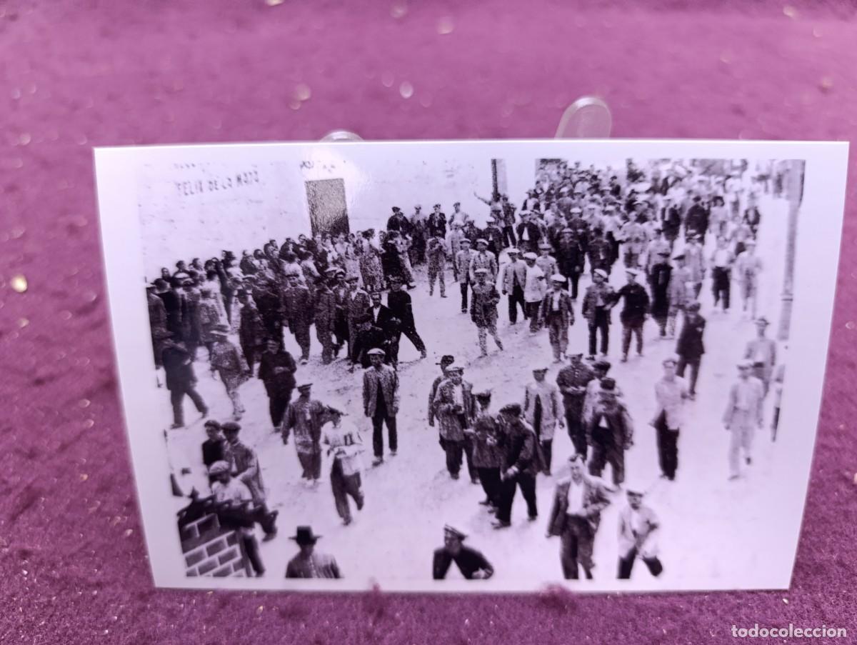Militaria: Antigua fotograf&iacute;a de Archivo, Guerra Civil, reclutamiento de milicias populares, Alcaracejos,