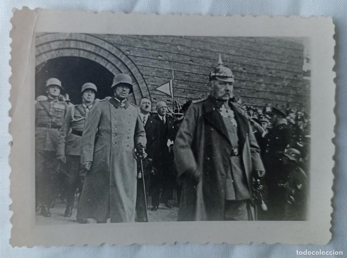Militaria: Fotograf&iacute;a original de Hindenburg y Hitler (III Reich Hitler- Nazi- Alemania) WWII de 1933