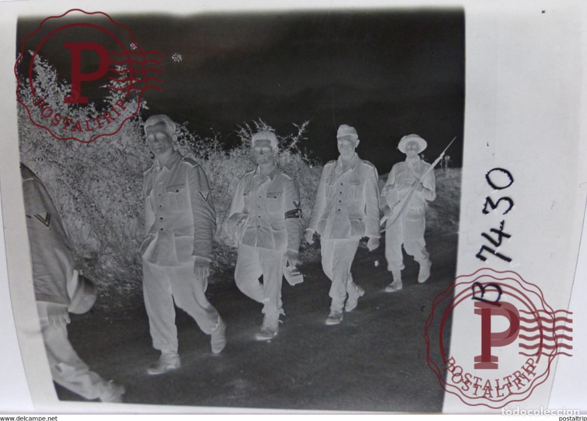 Militaria: WW2 ORIGINAL NEGATIVE 1944 NORMANDY ODON VALLEY EVERECY GERMAN PRISIONERS .HILL 112 9*6CM GUERRE C