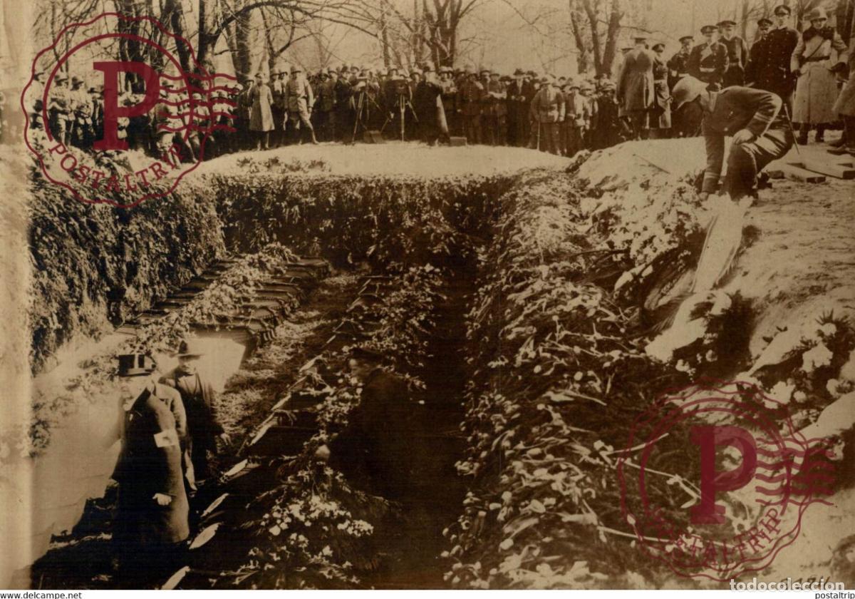 Militaria: HALSINGFORS ENTERREMENT SOLDATS ALLEMANDS TOMBES FINNLAND FINLAND 16*12CM aktiebolaget bild-central
