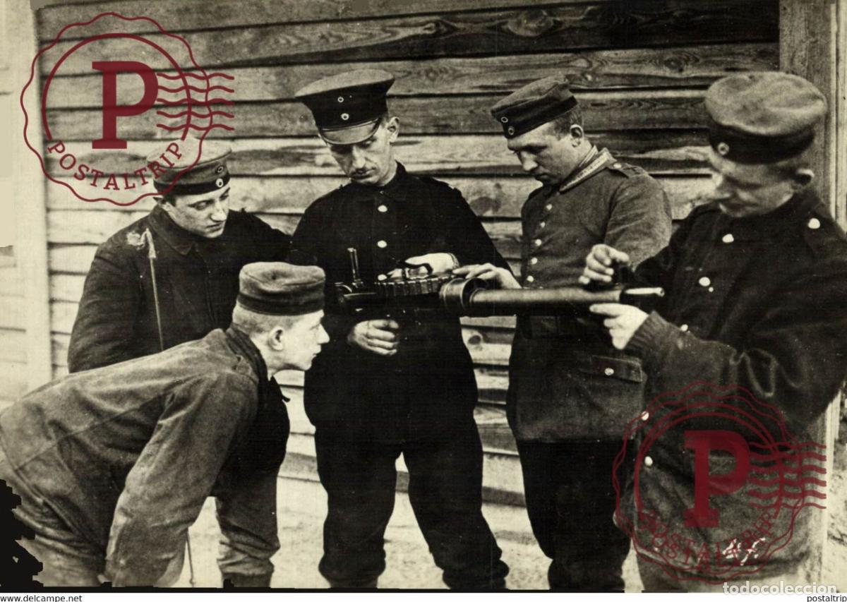 Militaria: VORFUHRUNG VON MASCHINENGEWEHREN 16*12CM aktiebolaget bild-centralen SWEDEN