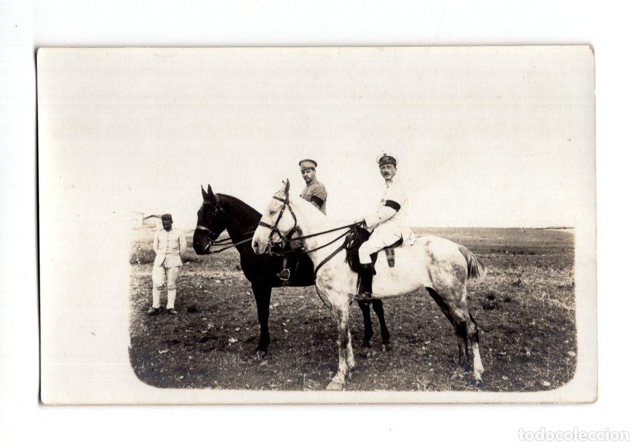 Militaria: OFICIALES MILITARES A CABALLO DURANTE LA GUERRA DEL RIF (CAMPA&Ntilde;A DE MARRUECOS).