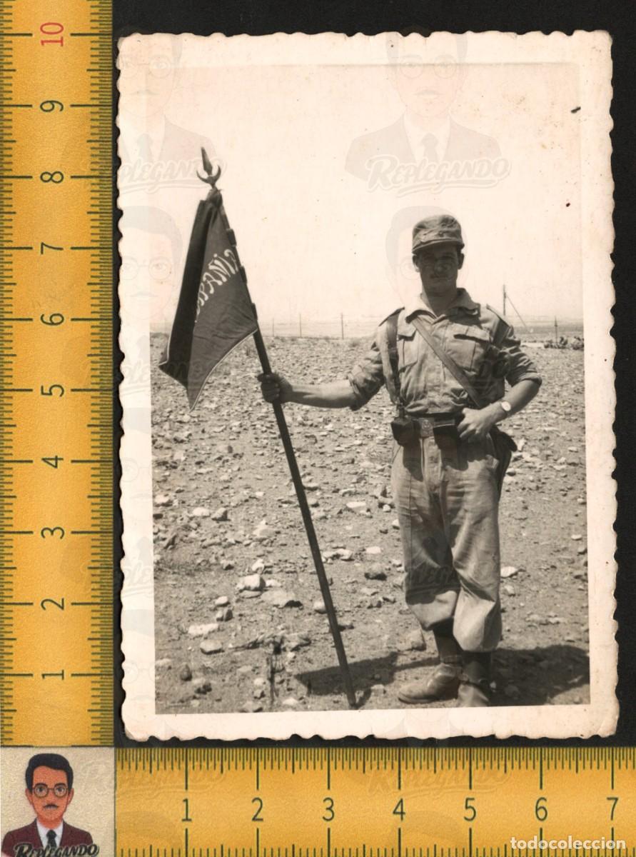 Militaria: SIDI IFNI : SOLDADO ESPA&Ntilde;OL UNIFORME BANDERA COMPA&Ntilde;&Iacute;A / FOTO A&Ntilde;OS 60 SAHARA OCCIDENTAL MILITAR