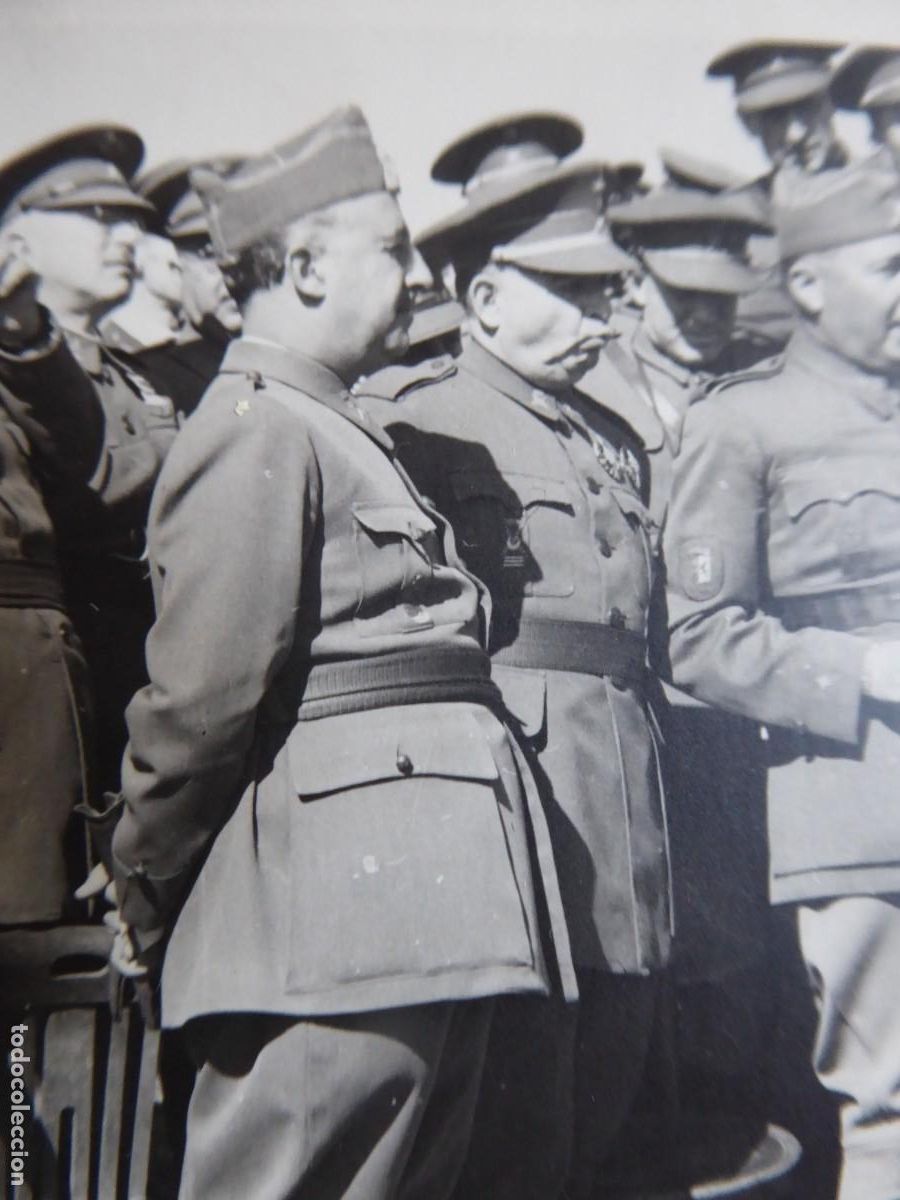 Militaria: Fotograf&iacute;a General Franco.