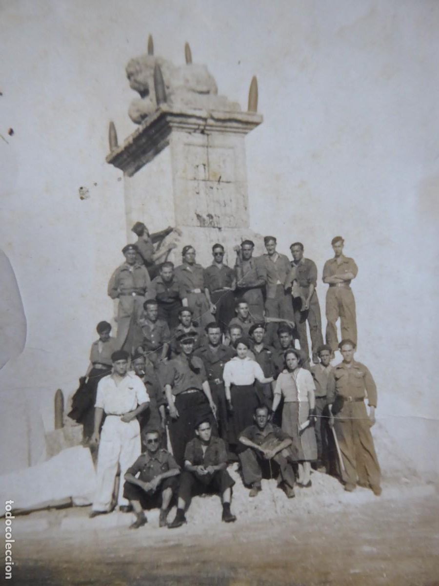 Militaria: Fotograf&iacute;a falangistas. Alto Leones de Castilla