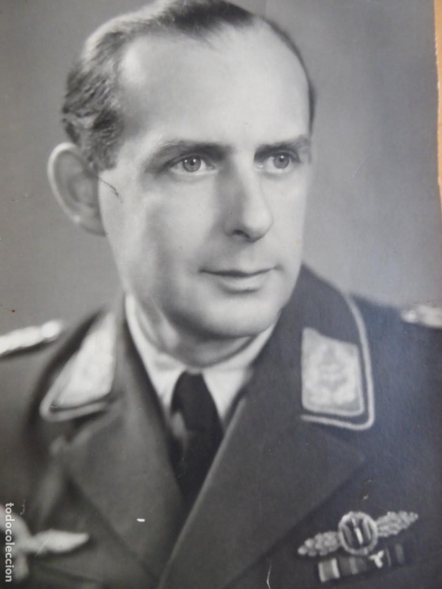 Militaria: Fotograf&iacute;a teniente coronel Luftwaffe. Oberstleutnant Frontflugspange