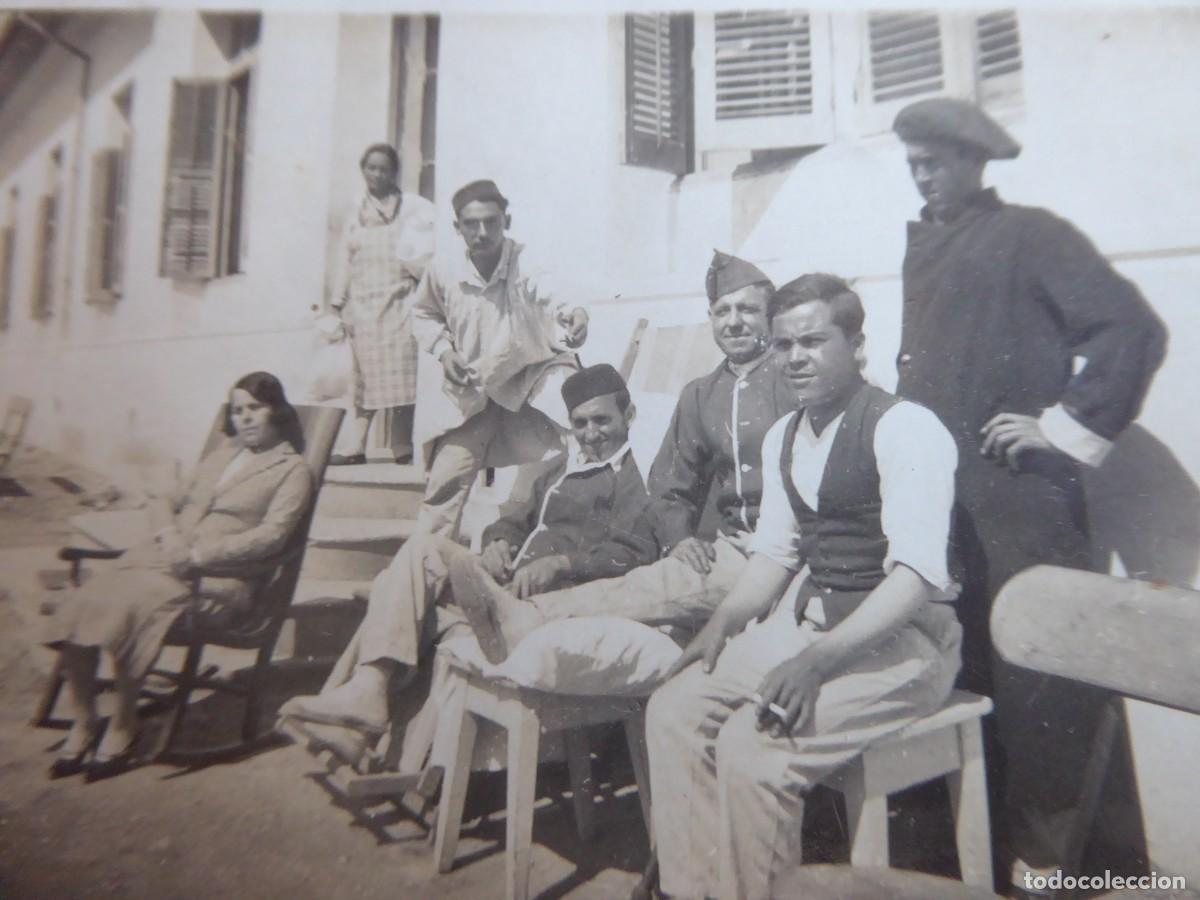 Militaria: Fotograf&iacute;a soldados regulares. Hospital