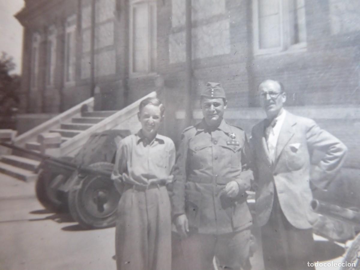 Militaria: Fotograf&iacute;a capit&aacute;n del ej&eacute;rcito espa&ntilde;ol. Academia de Guadalajara 1940