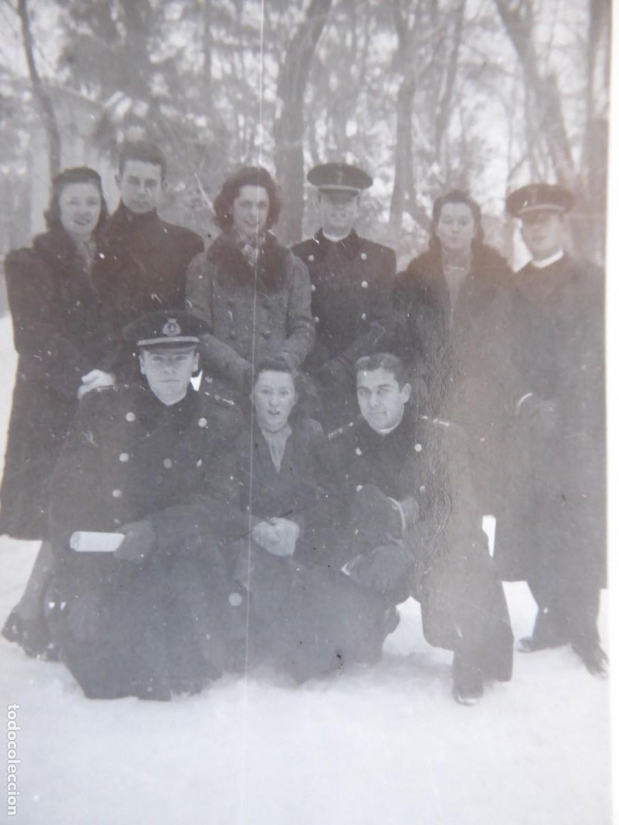 Militaria: Fotograf&iacute;a guardiamarinas armada.