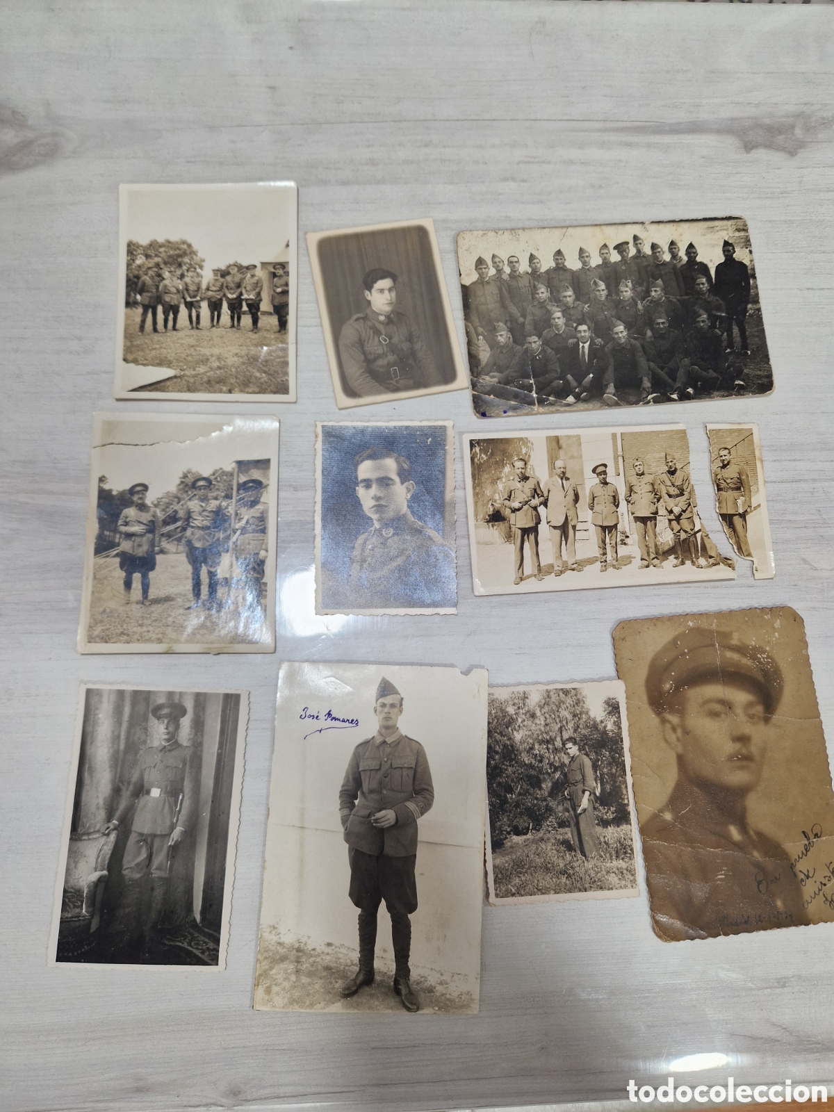 Militaria: 32 Fotograf&iacute;as militares