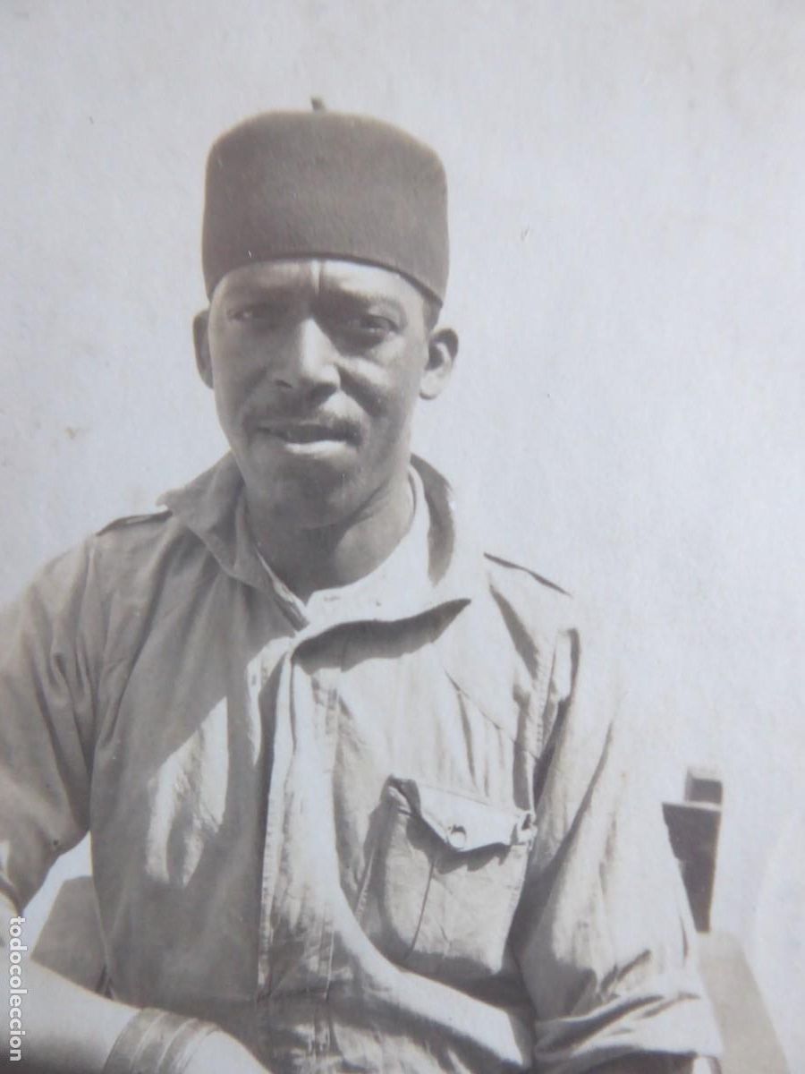 Militaria: Fotograf&iacute;a moro regulares.