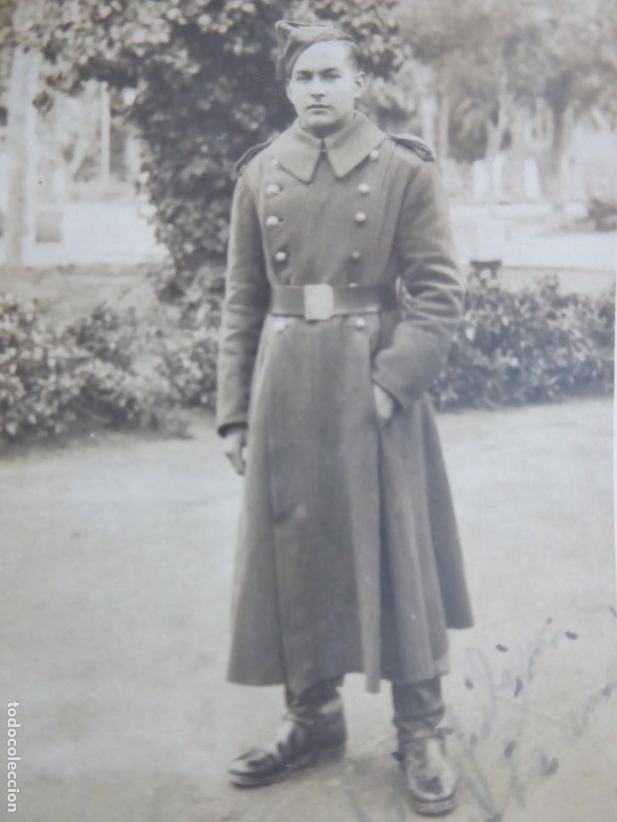 Militaria: Fotograf&iacute;a legionario. Melilla 1947