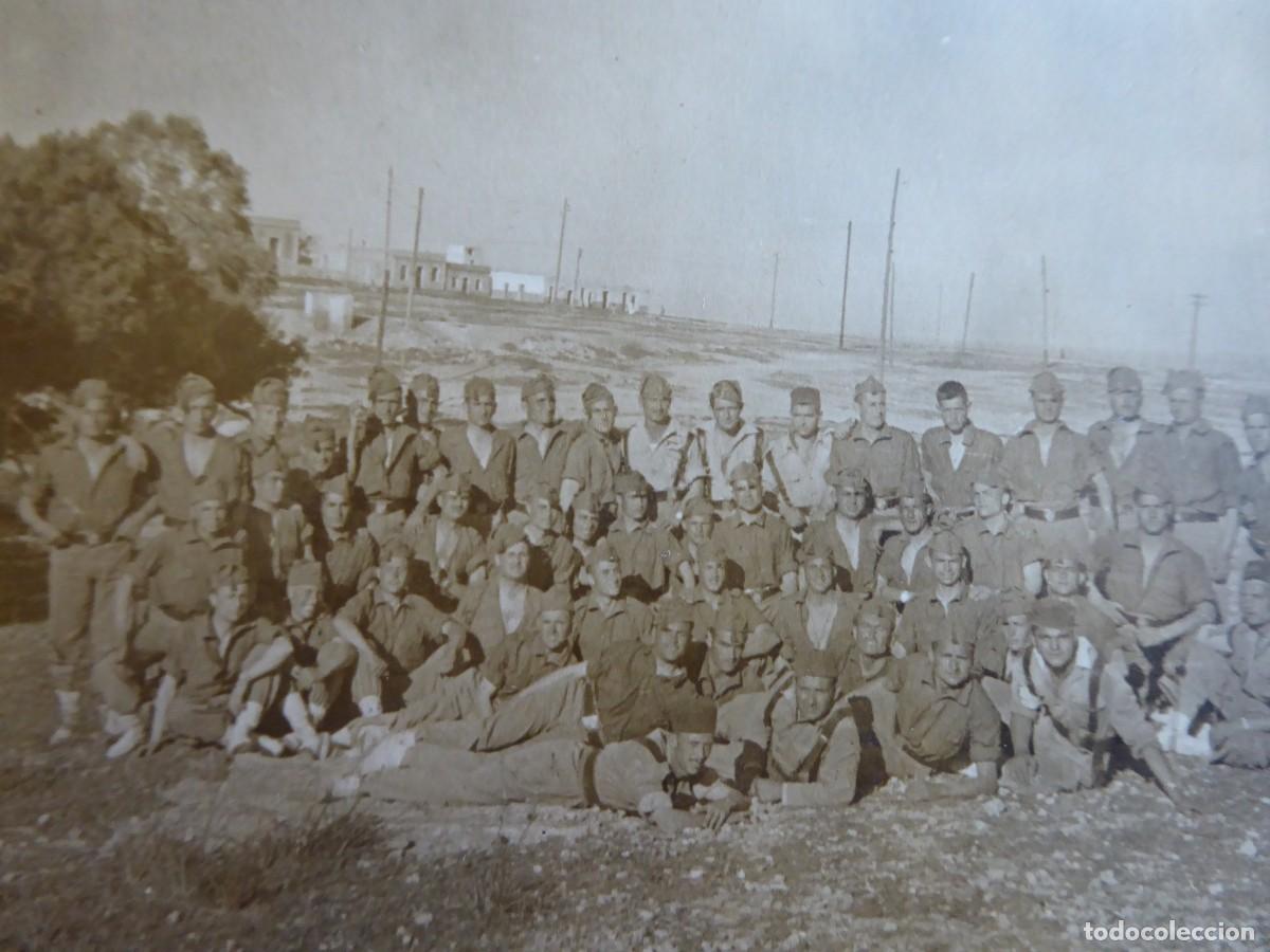 Militaria: Fotograf&iacute;a legionarios.