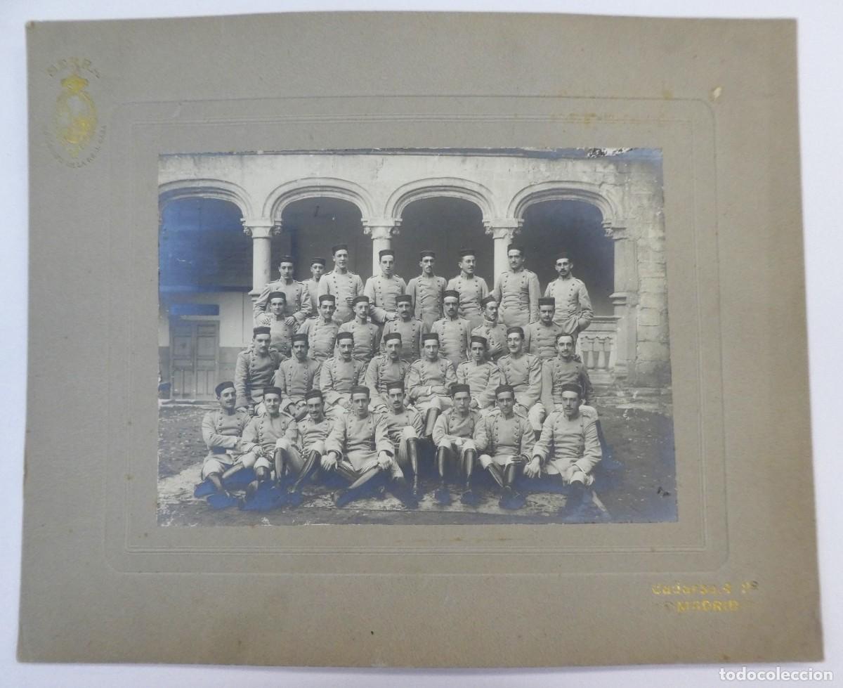Military Antiques: Fotografia de grupo de cadetes y oficiales de la Academia de Infanter&iacute;a de Toledo FOTOGRAFO SERRA