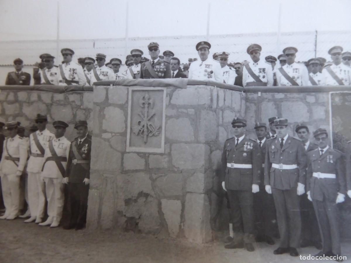 Militaria: Fotograf&iacute;a oficiales legionarios.