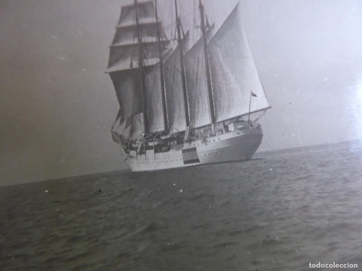 Militaria: Fotograf&iacute;a Juan Sebasti&aacute;n El Cano.