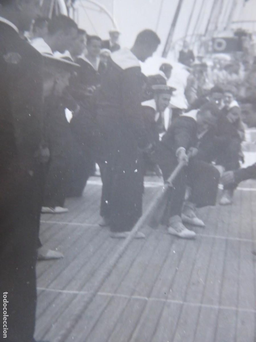 Militaria: Fotograf&iacute;a guardiamarinas armada.